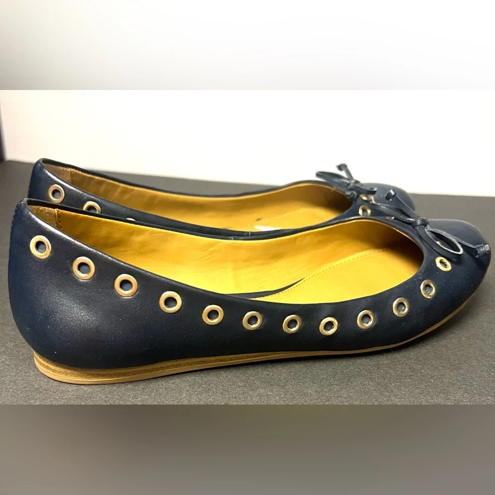 G.H.‎ Bass - Womens Blue flats- Size:7.5, Pre-Owned
